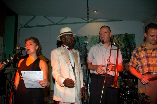 min 2006 05 14 guinguette mp 343